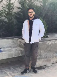 عمر اسامه نجام