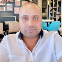 عمر محمد .
