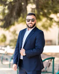 يوسف شحادة
