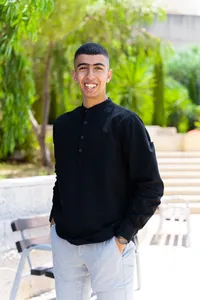 عمر عوض