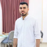 مصطفى 