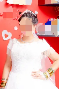 White Wedding Dress with Accessories - (230108684) | السوق المفتوح