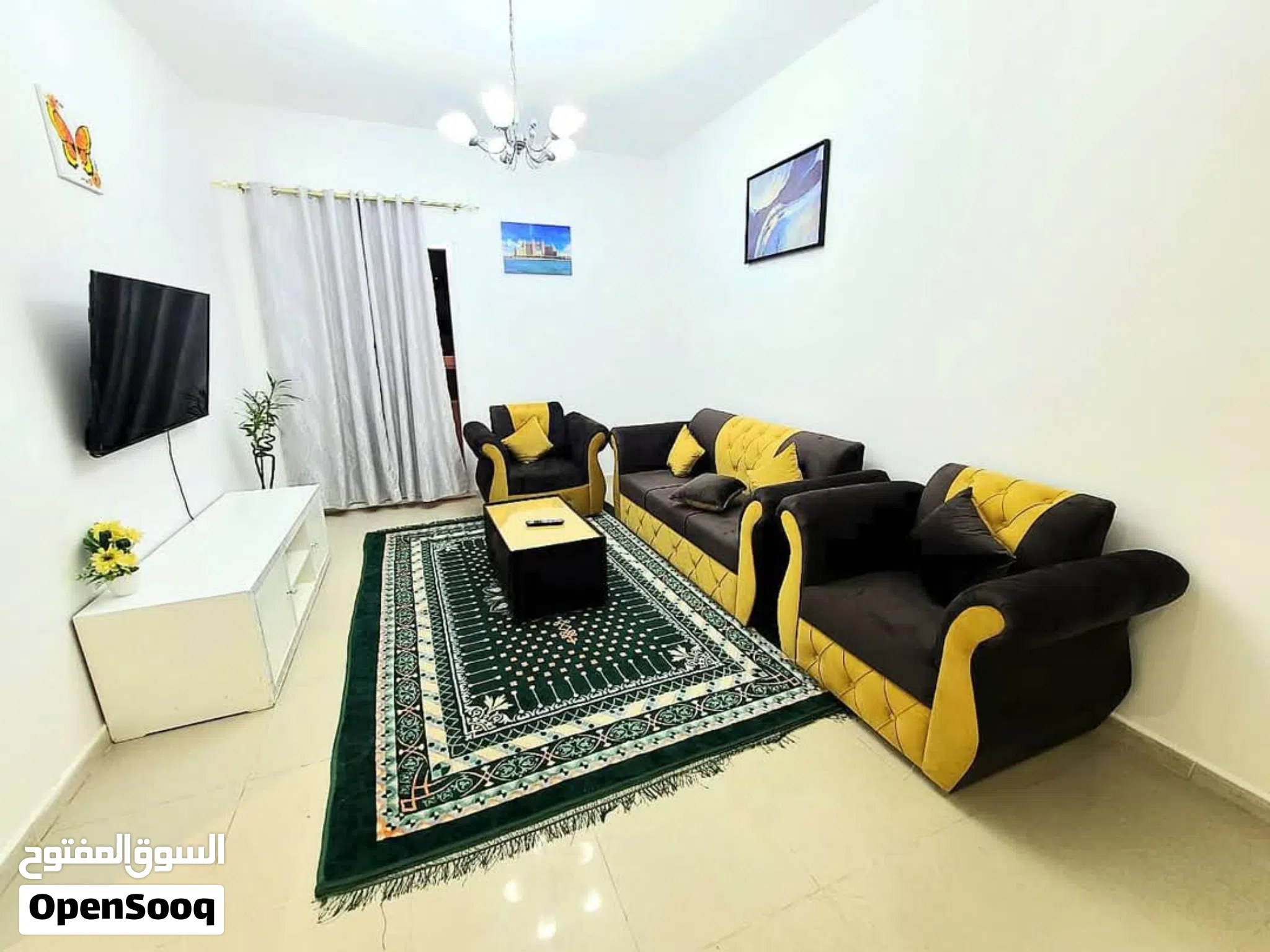 1bedroomHall