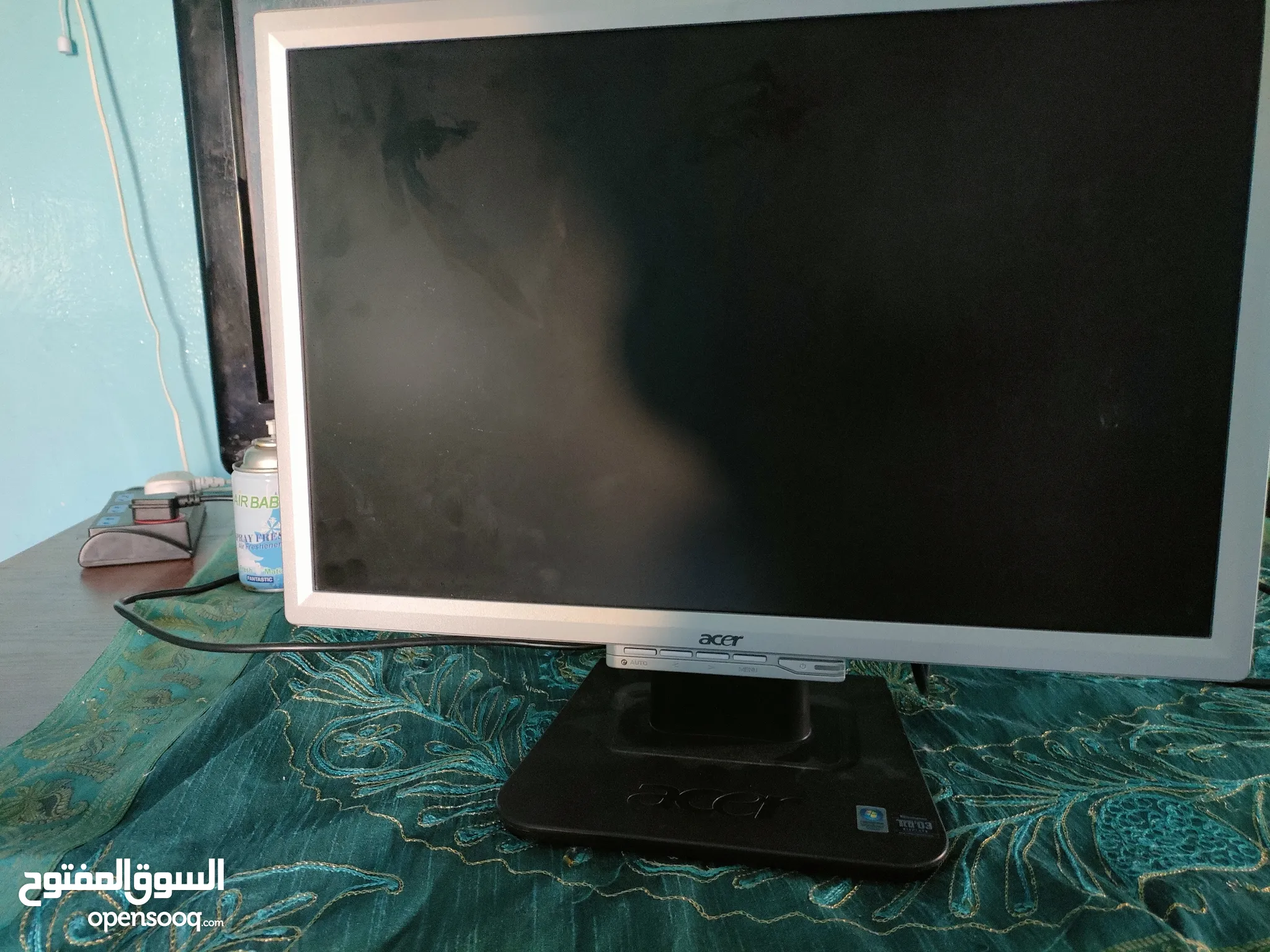 شاشات كمبيوتر للبيع في عجمان : شاشات 4k : افضل سعر | السوق المفتوح