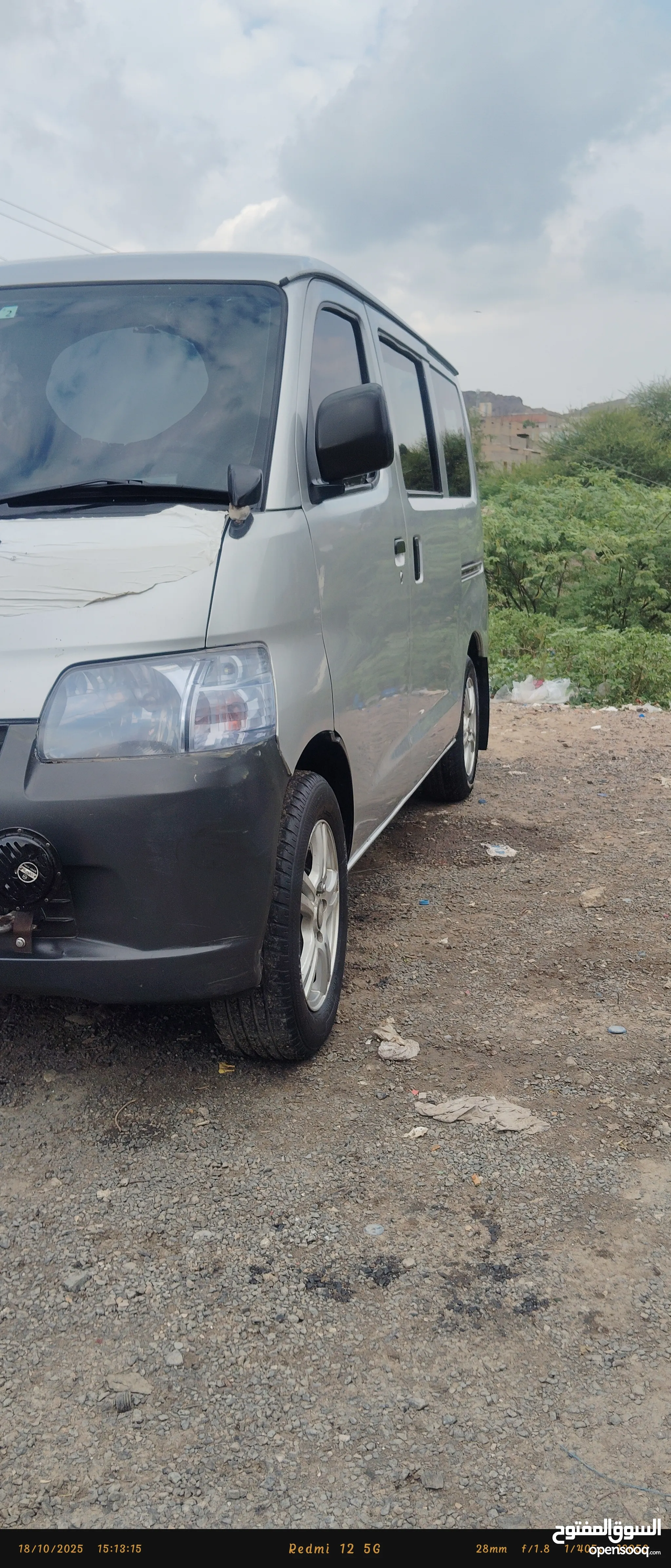 Used Daihatsu Gran Max Cars For Sale in Yemen Price from