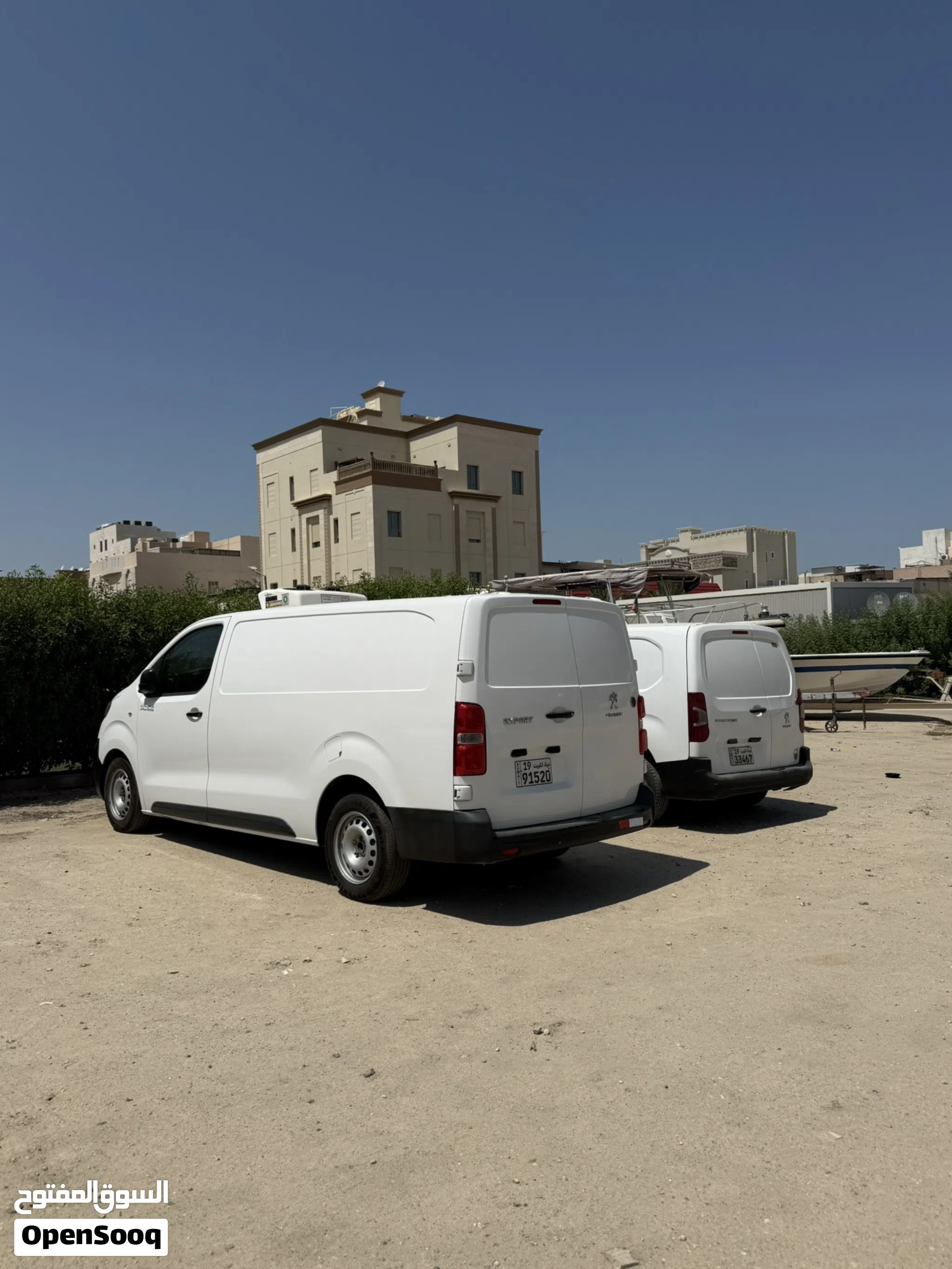 2,238 Used SUV Cars For Sale in Kuwait : Price from 1,174.27 KWD