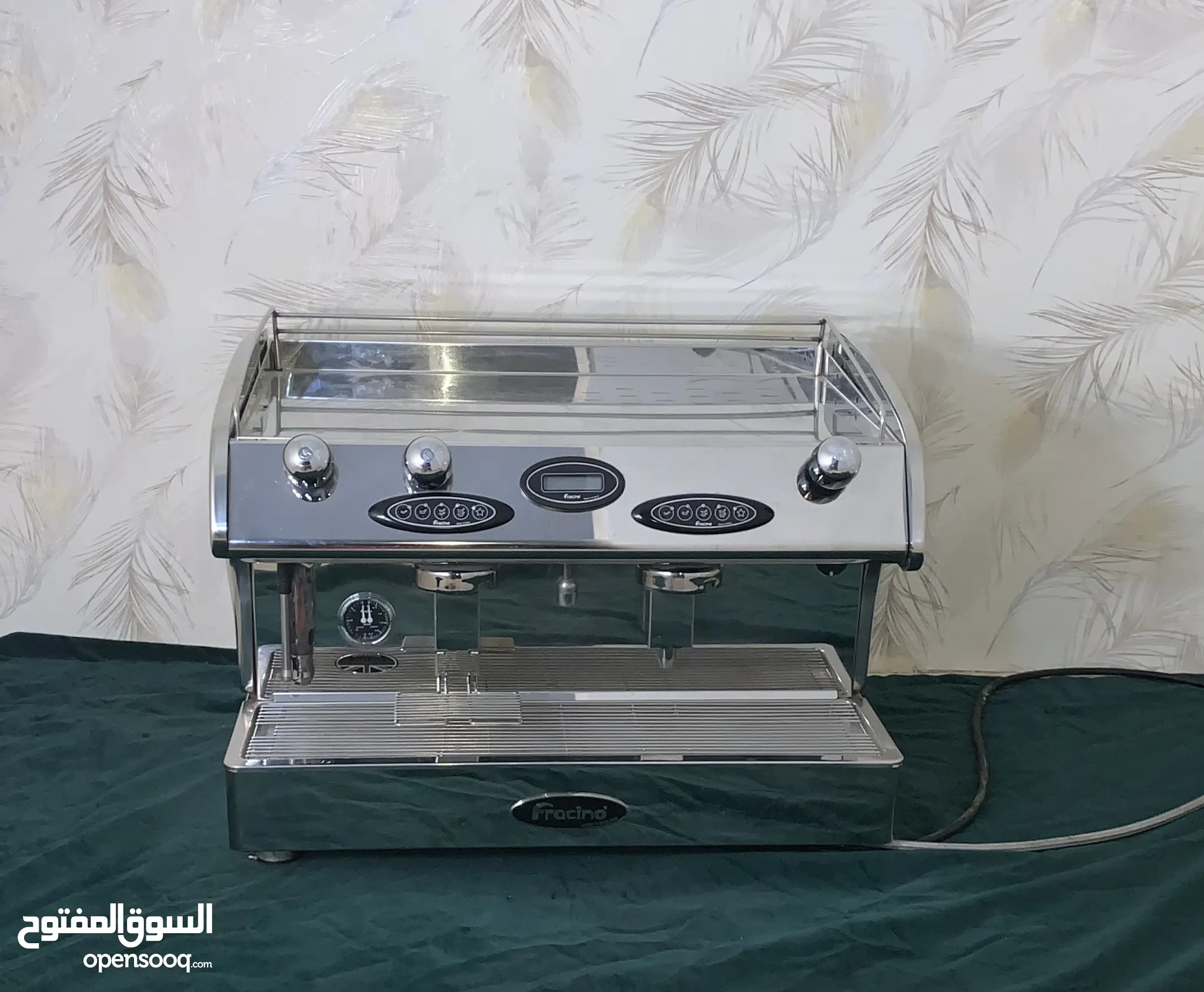 ماكينات صنع القهوة للبيع في أبو ظبي : افضل سعر | السوق المفتوح