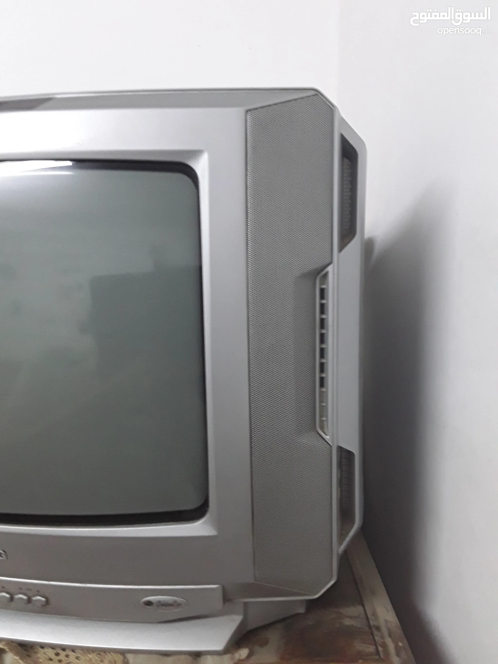 شاشات مستعملة للبيع : شاشات تلفزيون للبيع مع اسعار : سامسونج توشيبا ال جي  في القاهرة | السوق المفتوح