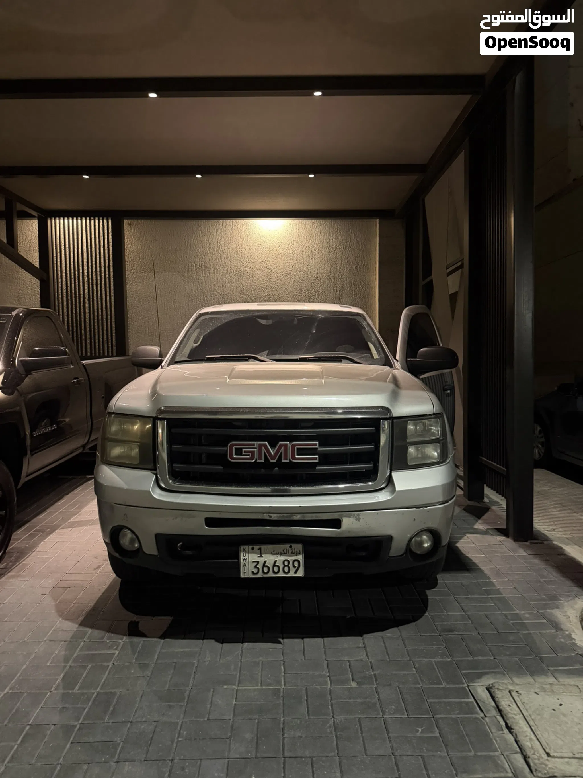 5,580 Cars Available for Sale in Kuwait: Prices Starting from