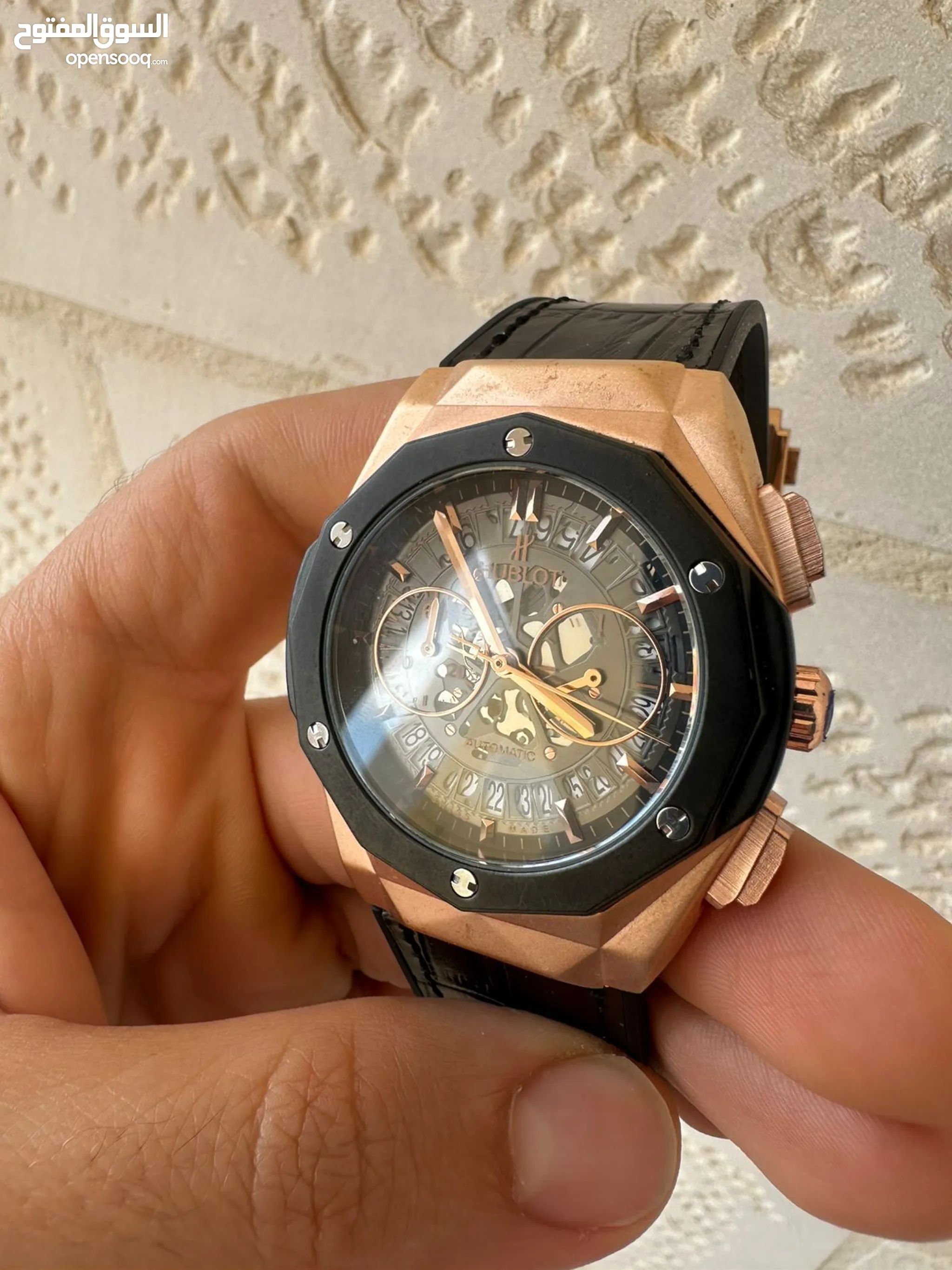 Hublot Men's Watches for Sale in Jordan Smartwatch, Digital