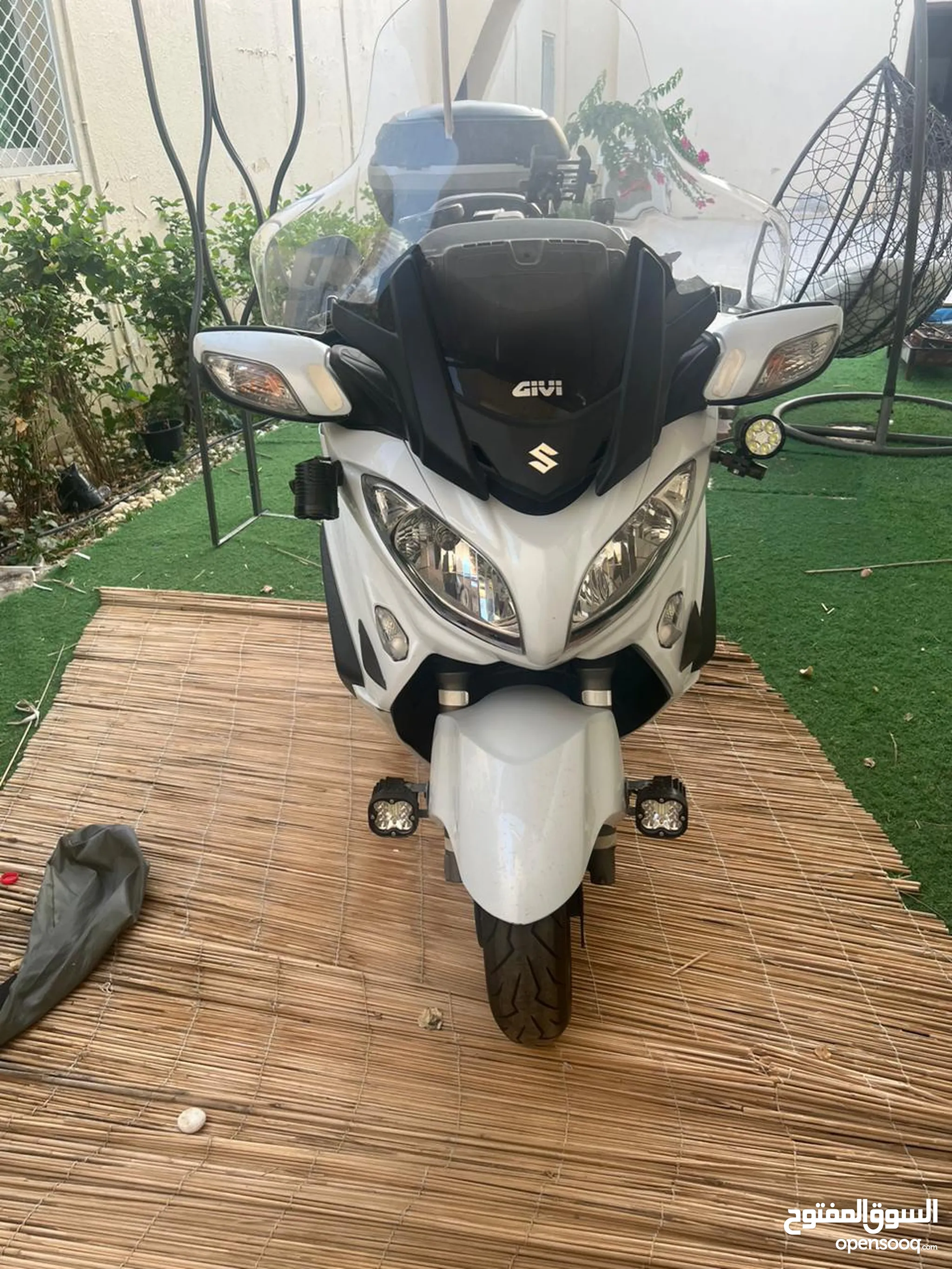 Suzuki Burgman 650 Executive for Sale in UAE Used Motorbikes Cheapest Prices OpenSooq