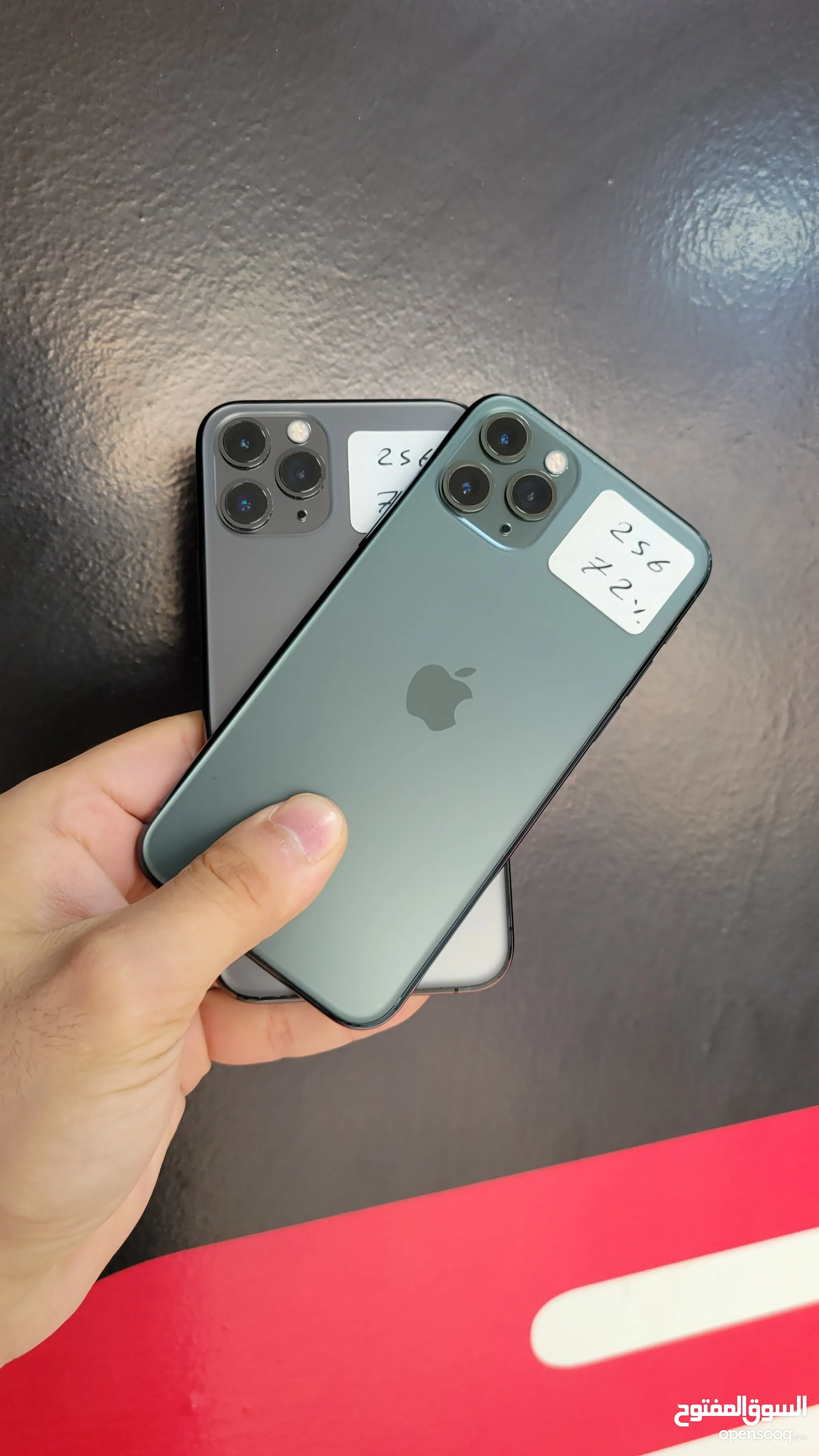【jordamn man様】iPhone11 iPhone11Pro 2台 iPhone 11 Pro と iPhone 11 Pro Max：最もパワフルかつ先進的な