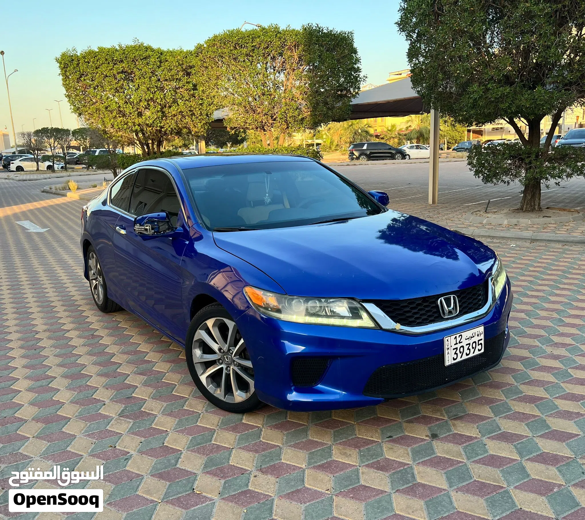 2,325 Used Sedan Cars For Sale in Kuwait : Price from 650 KWD