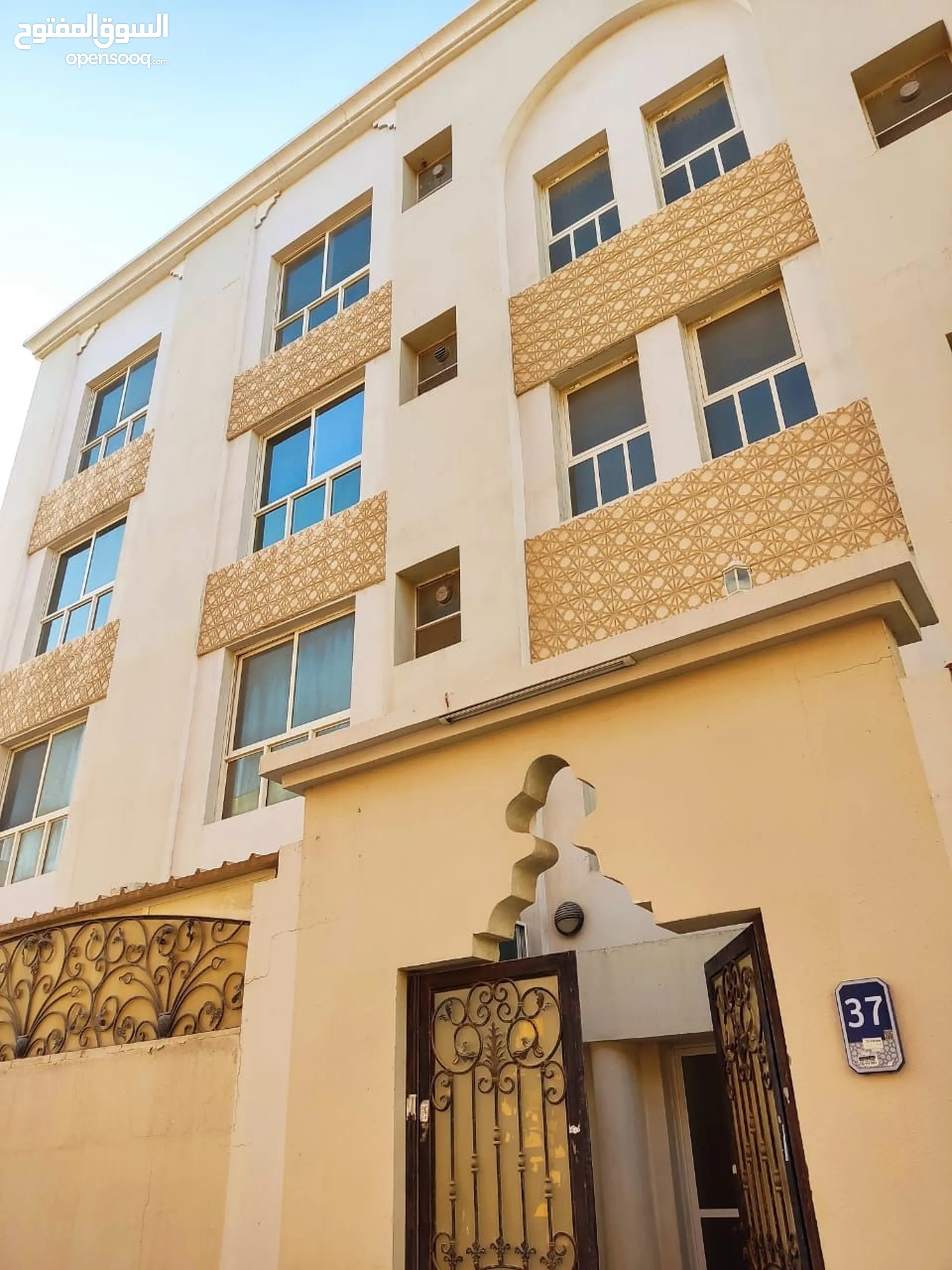 شقق للايجار 4 غرف نوم في الإمارات : السوق المفتوح