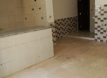 شقة فارغه للايجار 3 غرف 2 حمام و  صالون مقابل الجامعة التطبيقه شفا بدران  اطلاله رائعه حي ام زويتنه