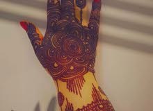 henna artist available