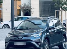 تويوتا RAV4 موديل 2017 فل الفل LIMITED اعلى صنف مواصفات مميزه فحص كامل 7 جيد كلين تايتل كرتونه للبيع