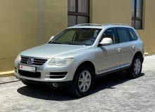 Volkswagen Touareg 2009 in Southern Governorate