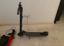 nine bot es2 (electric kick board) nine bot es2 (electric kick board)
