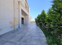 650m2 More than 6 bedrooms Villa for Sale in Amman Al-Thuheir