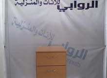 كوميدينو لون خشبي ثلاثة الادراج مقاس 38×36×58 كوميدينو لون خشبي ثلاثة الادراج مقاس 38×36×58