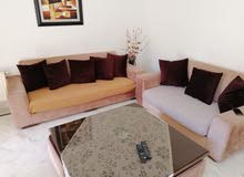 شقة مفروشة غرفتين و صالة للايجار باليوم في تونس العاصمة على طريق المرسى