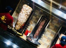 مطلوب معلم شاورما ذو خبرة وكفاءة مطلوب معلم شاورما ذو خبرة وكفاءة