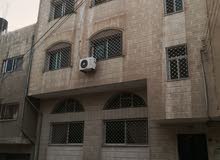 440m2 More than 6 bedrooms Townhouse for Sale in Zarqa Hay Ramzi