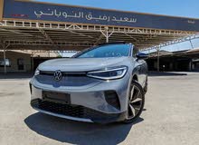 VOLKSWAGEN ID.4 CROZZ PRO   مع فتحه بانورما متحركة عداد 9k فقط