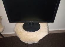 LG monitors for sale  in Madaba