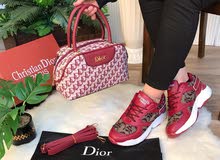 طقم نسائي مميز من ماركة Dior طقم نسائي مميز من ماركة Dior