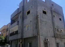 عقار من ثلاث طوابق للإيجار عقار من ثلاث طوابق للإيجار