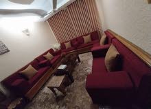 كنب لون خمري