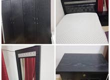 غرفة نوم كبت وسرير وتسريحه و2كمدينو غرفة نوم كبت وسرير وتسريحه و2كمدينو