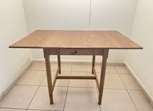 Extendable Dining Table with Two Chairs