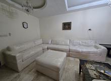 كنب جديد لم يستخدم نوعية جيدة للبيع