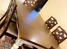 للبيع طقم غرفة طعام للبيع طقم غرفة طعام