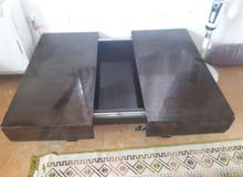 مجموعه مع طاولة مجموعه مع طاولة