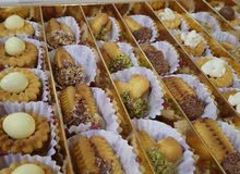 حلويات بتفور ومعمول وكوفيات بارده و عصائر صحية طازجه وفريش حلويات بتفور ومعمول وكوفيات بارده و عصائر صحية طازجه وفريش