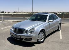 مرسيدس E200 موديل 2005 فل كامل ، بحالة الوكالة