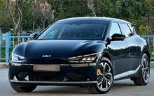 Kia ev6  دفع رباعي بطاريه كبيره فل مسكر 325    فحصان فل اضافات كامله خمس كمرات