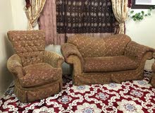 مجلس بحالة ممتازة. مجلس بحالة ممتازة.