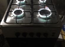 4 burner gas oven neat and clean working perfectly excellent condition