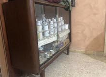 للبيع درسوار أنتيك مميز للبيع درسوار أنتيك مميز