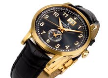 ساعة بايونيير (pioneer watch) ساعة بايونيير (pioneer watch)