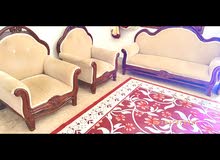صالون جلوس خمسه قطع أربعه فرديات او واحد ثلاثي سعر 600 صالون جلوس خمسه قطع أربعه فرديات او واحد ثلاثي سعر 600
