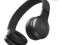 JBL black headphones