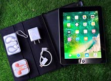 ipad 4 with Free cover, Bluetooth, handsfree and with Free charger