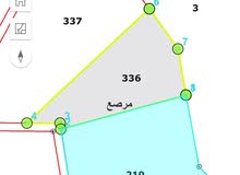 قطعة ارض في جرش مرصع