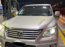 lexus lx570 2010 clean no any accident no paint